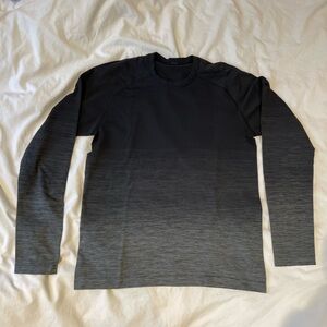 limited edition lululemon Metal Vent Long-sleeve